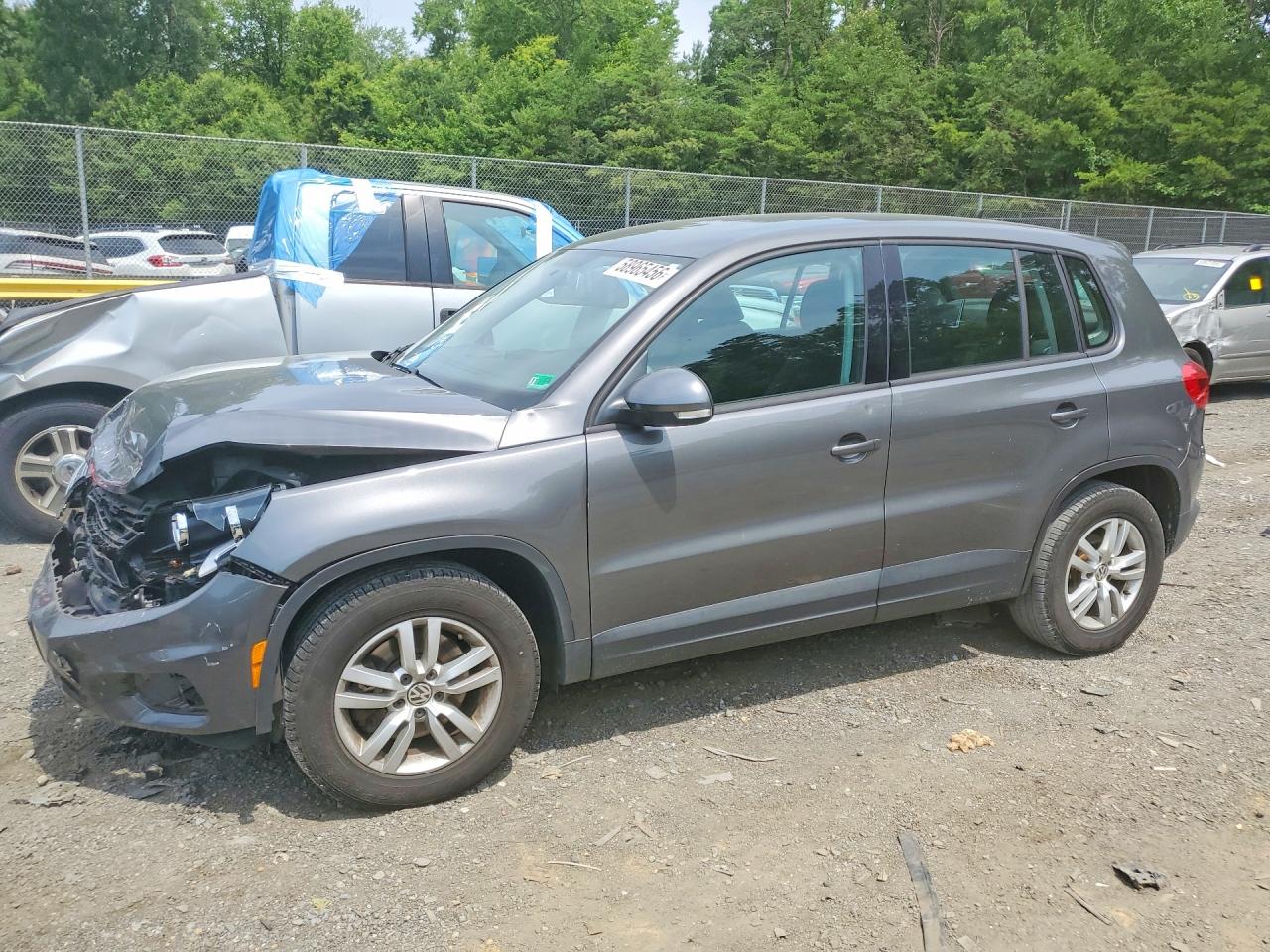 WVGAV7AX8CW083880 · 2012 VOLKSWAGEN TIGUAN