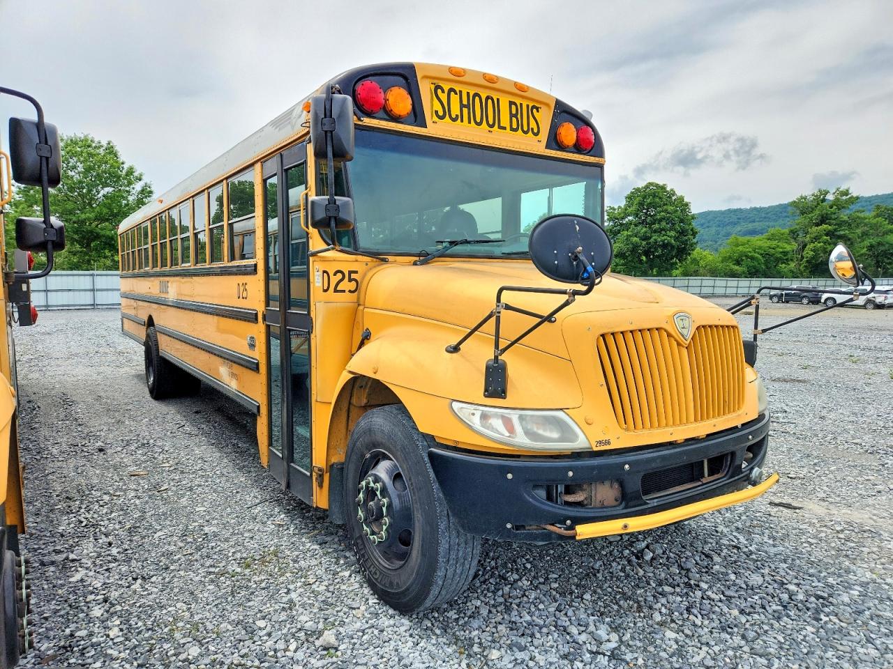 4DRBUSKN7DB308032 · 2013 IC CORPORATION SCHOOL BUS