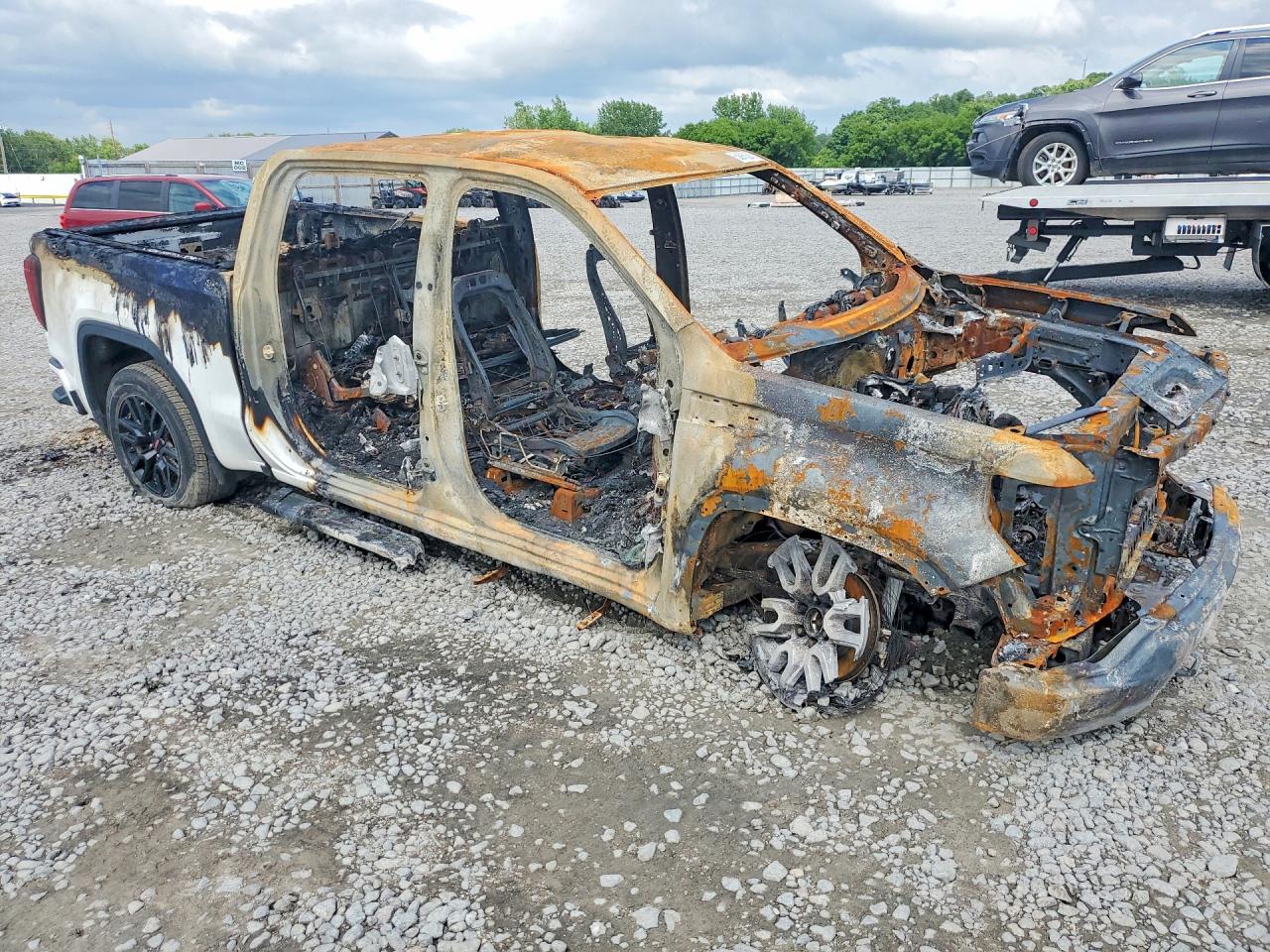 1GTP9CEKXMZ238553 · 2021 GMC SIERRA · 4/11