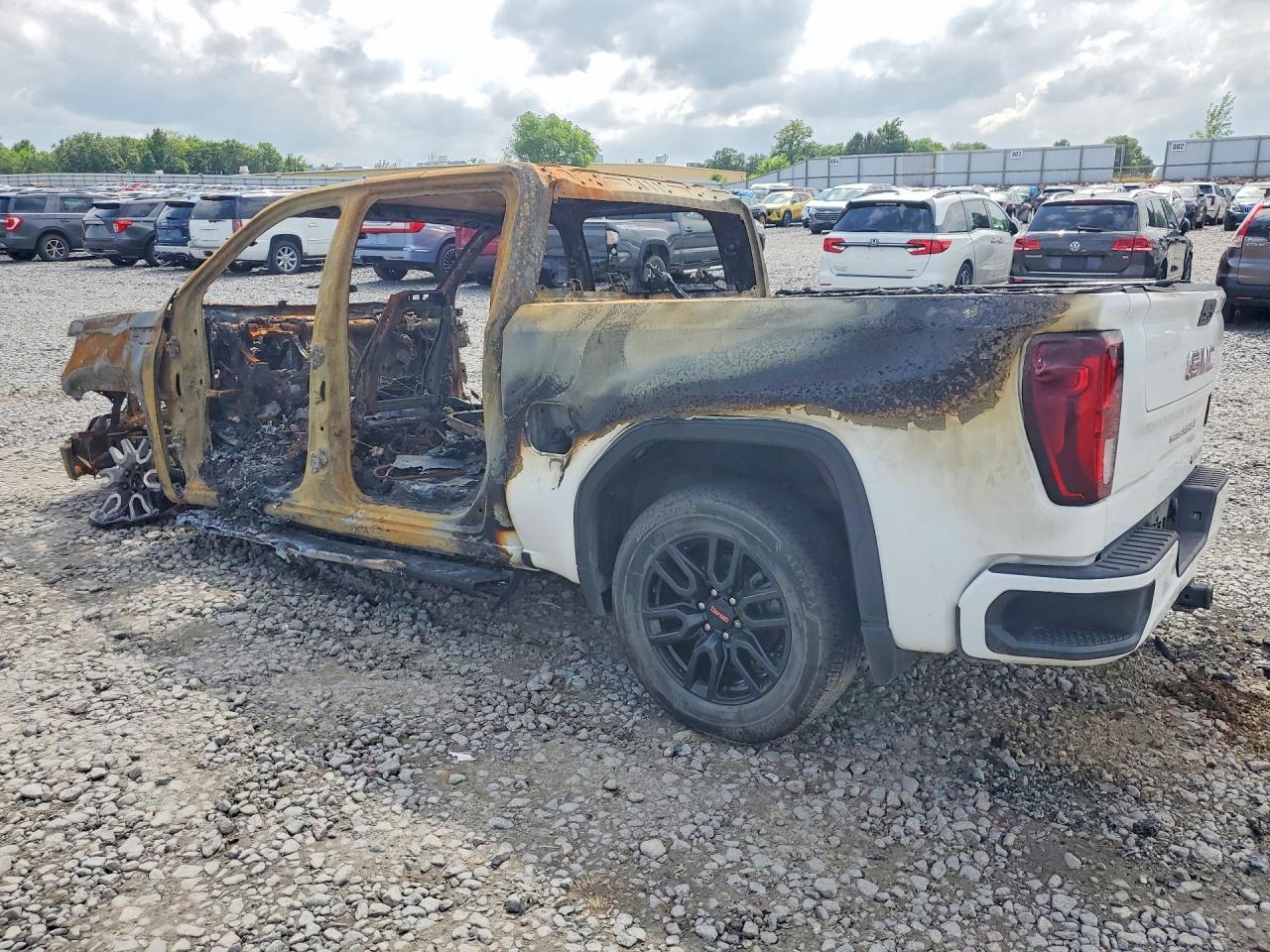 1GTP9CEKXMZ238553 · 2021 GMC SIERRA · 2/11