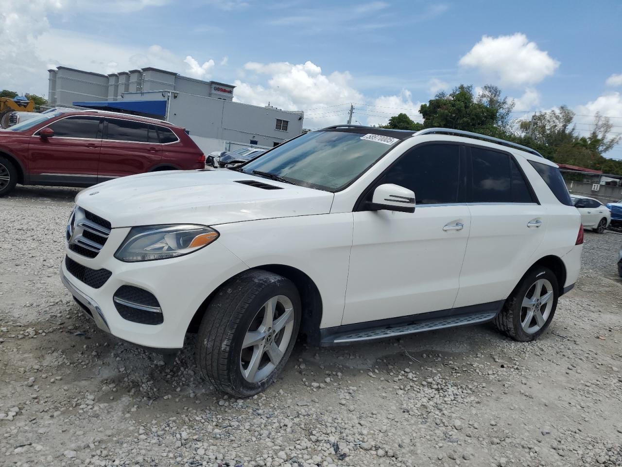4JGDA5JB3JB116323 · 2018 MERCEDES-BENZ GLE