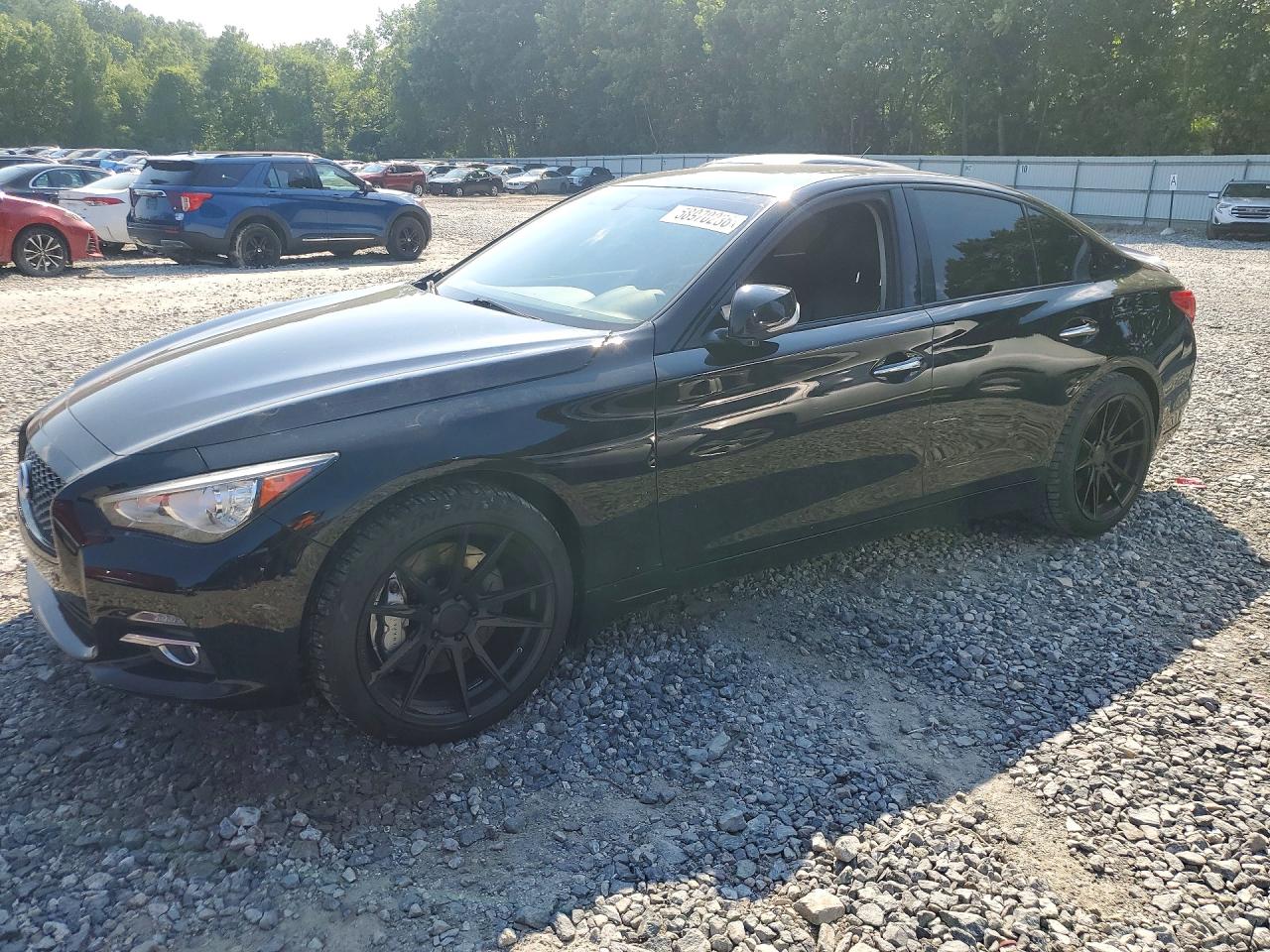 2015 INFINITI Q50