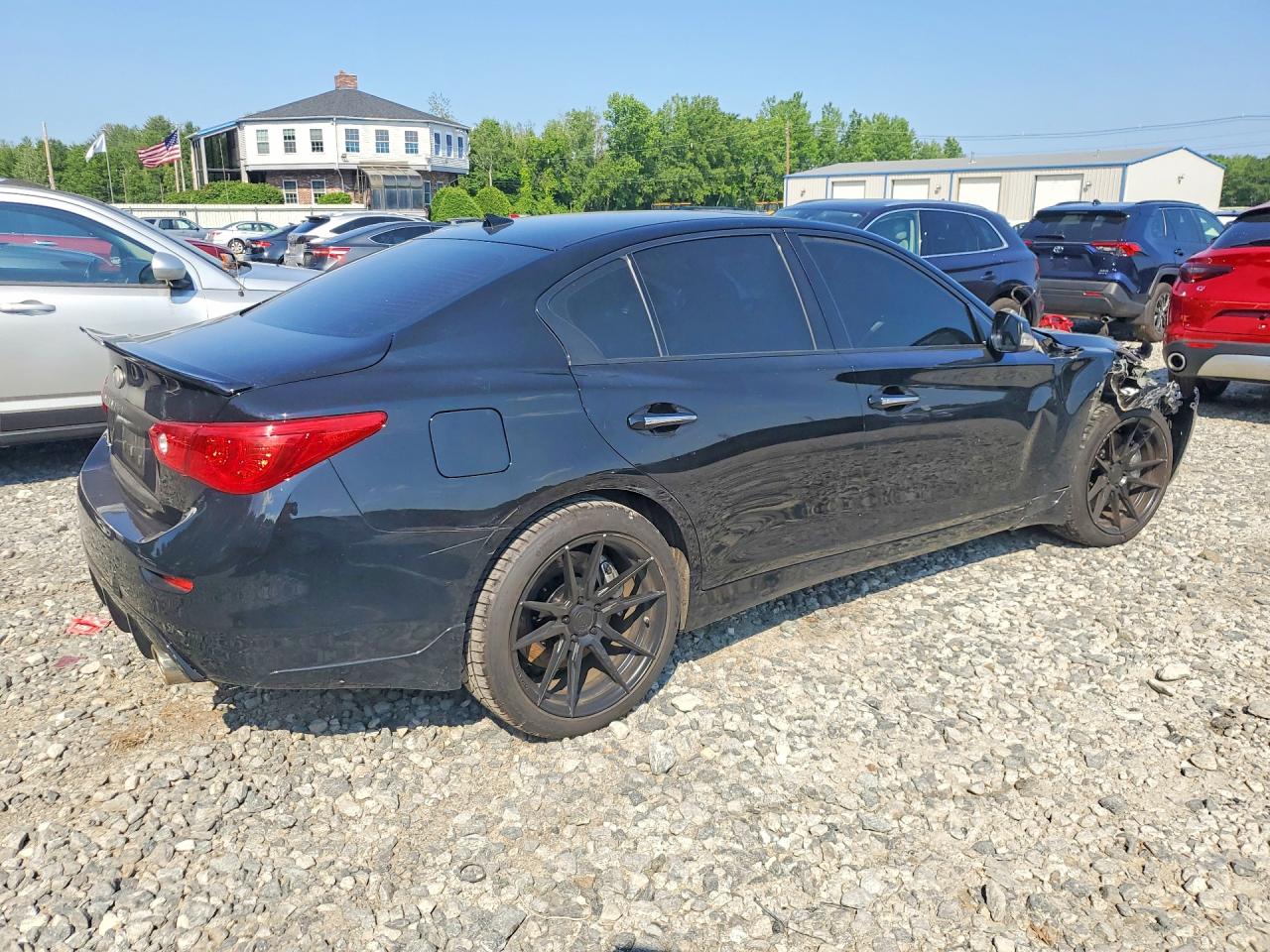JN1BV7AR4FM421241 · 2015 INFINITI Q50 · 3/11