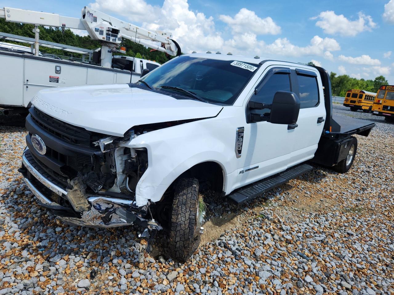 1FD8W3HT4MED98772 · 2021 FORD F350