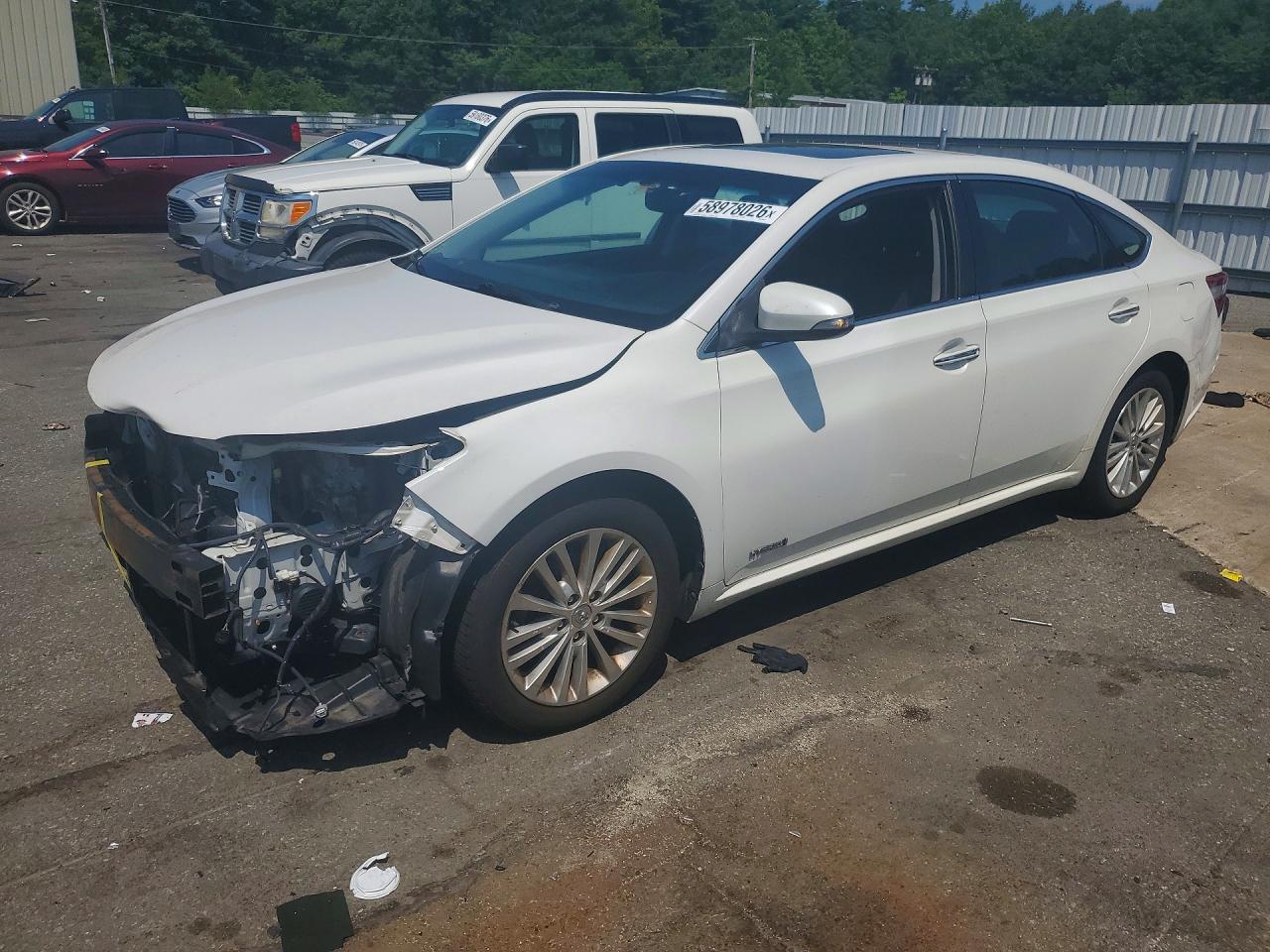 4T1BD1EB3EU030411 · 2014 TOYOTA AVALON HYBRID