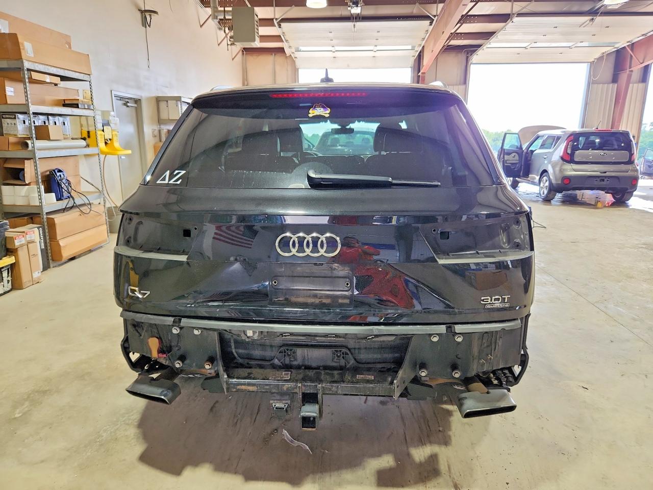 WA1LAAF75HD011174 · 2017 AUDI Q7 · 6/13