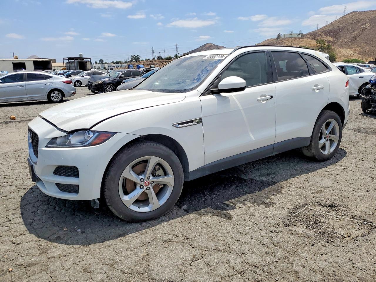 SADCJ2BV9HA493007 · 2017 JAGUAR F-PACE