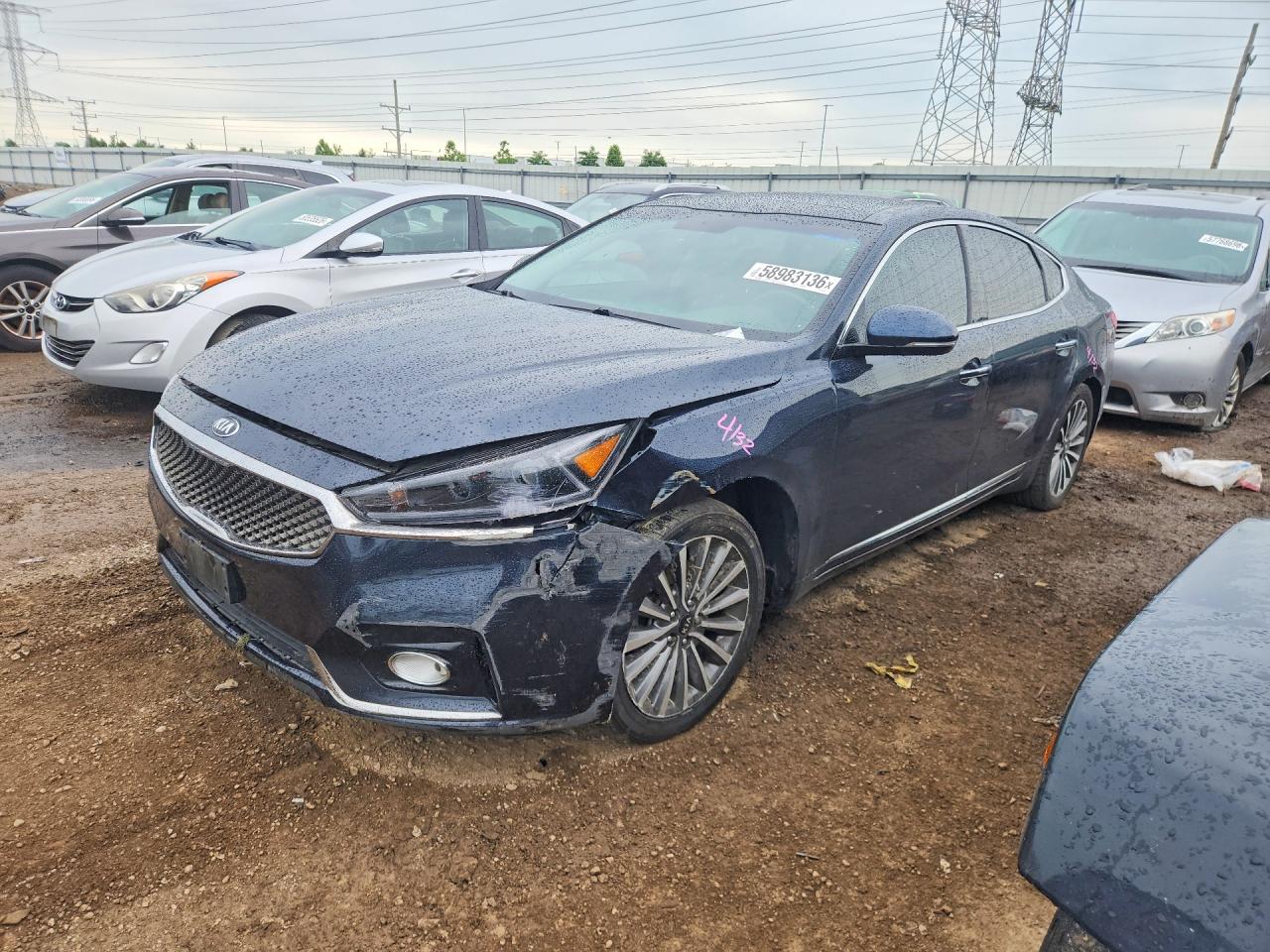 KNALC4J19J5096294 · 2018 KIA CADENZA