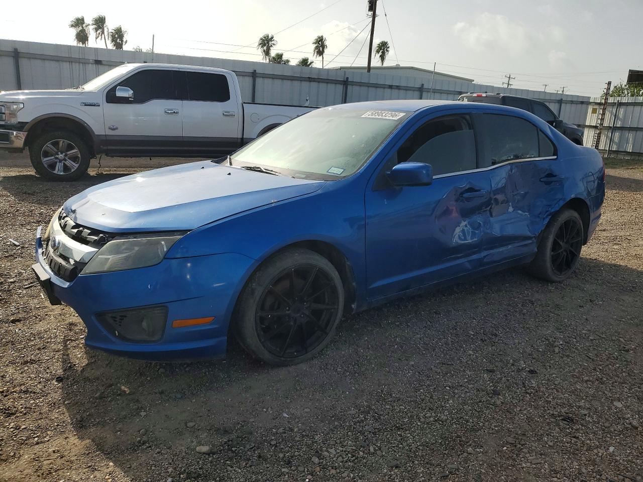 3FAHP0HA5BR269261 · 2011 FORD FUSION