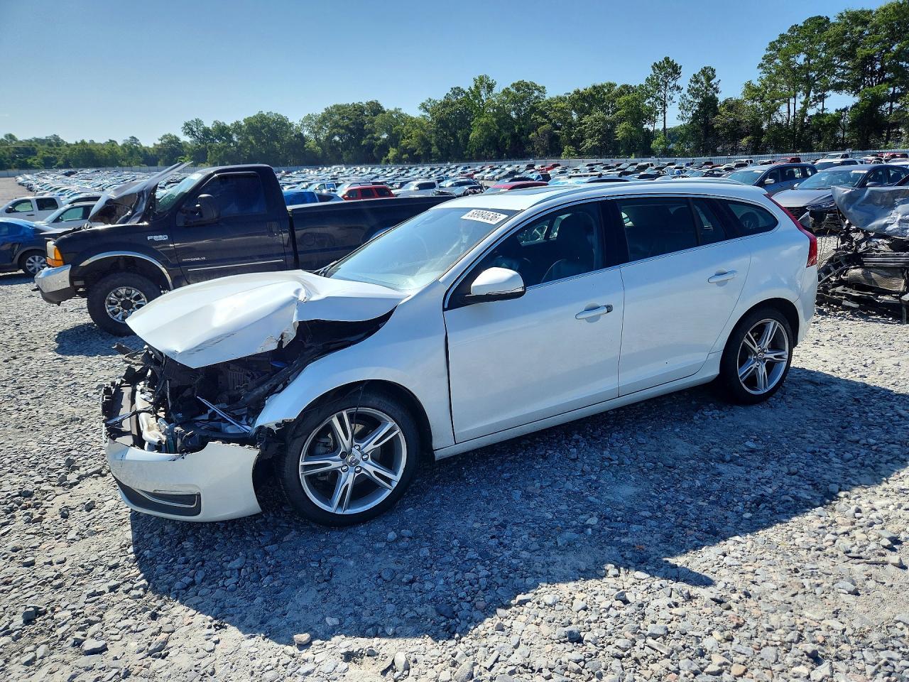 YV140MEK4H1332283 · 2017 VOLVO V60