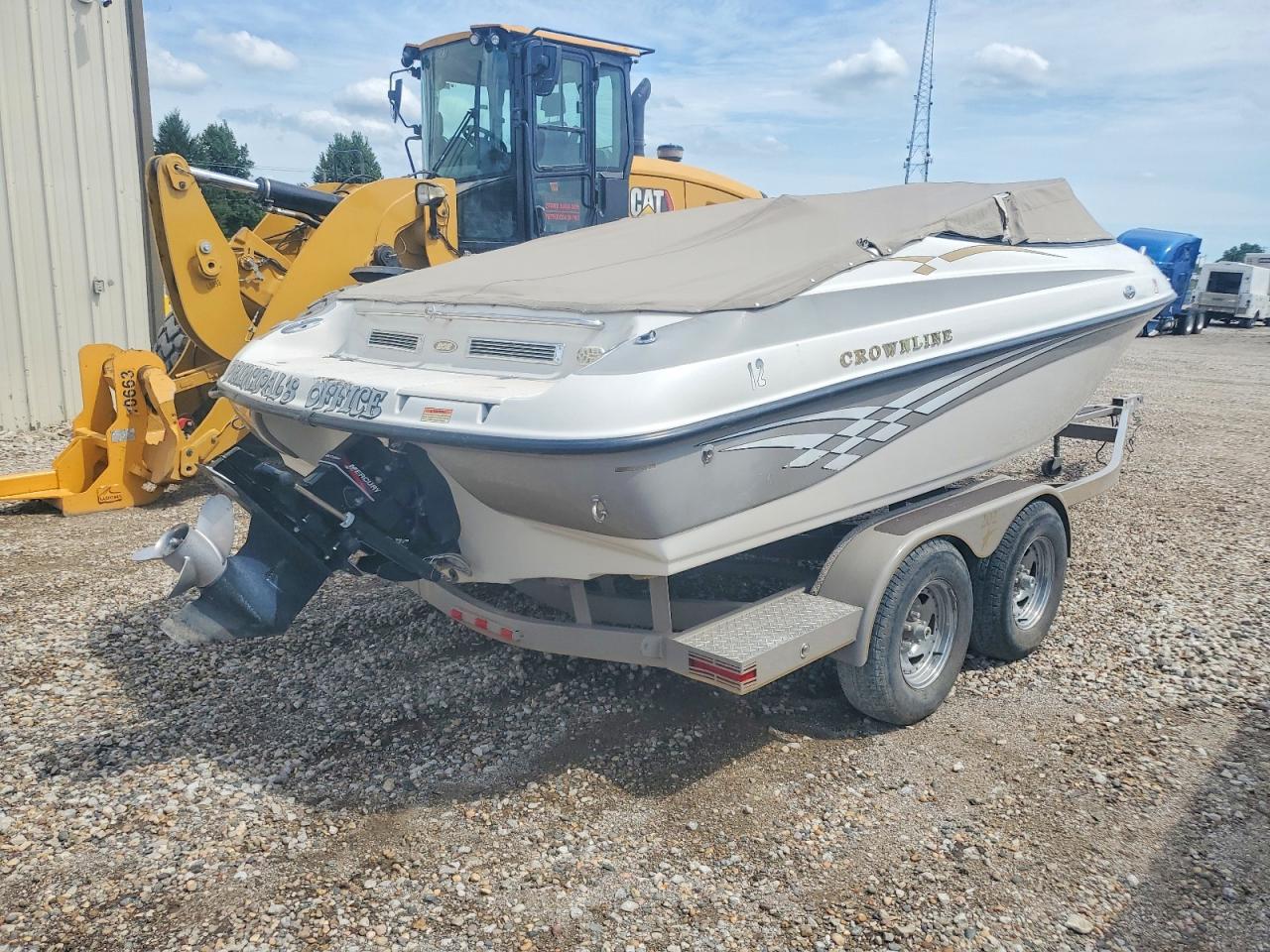 JTC46615B202 · 2002 CROWN 20BR · 4/10