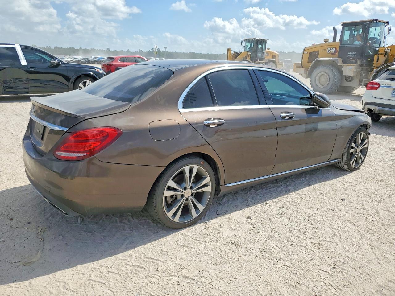 WDDWF4JB9GR183989 · 2016 MERCEDES-BENZ C · 3/12