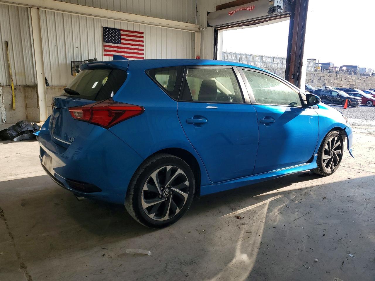 JTNKARJE5JJ566201 · 2018 TOYOTA COROLLA IM · 3/13