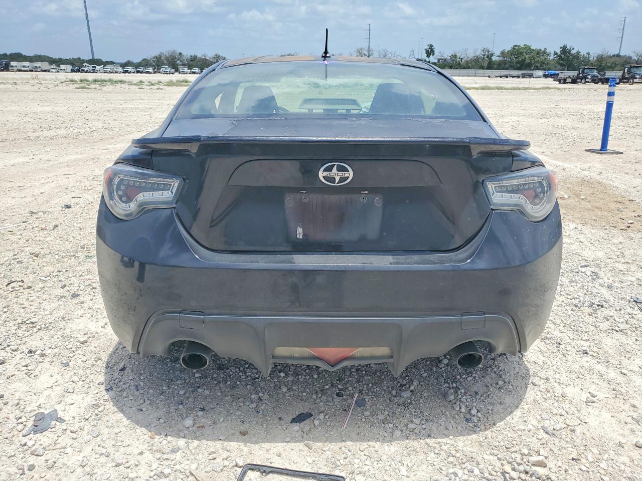 JF1ZNAA14D2721573 · 2013 SCION FR-S · 6/12