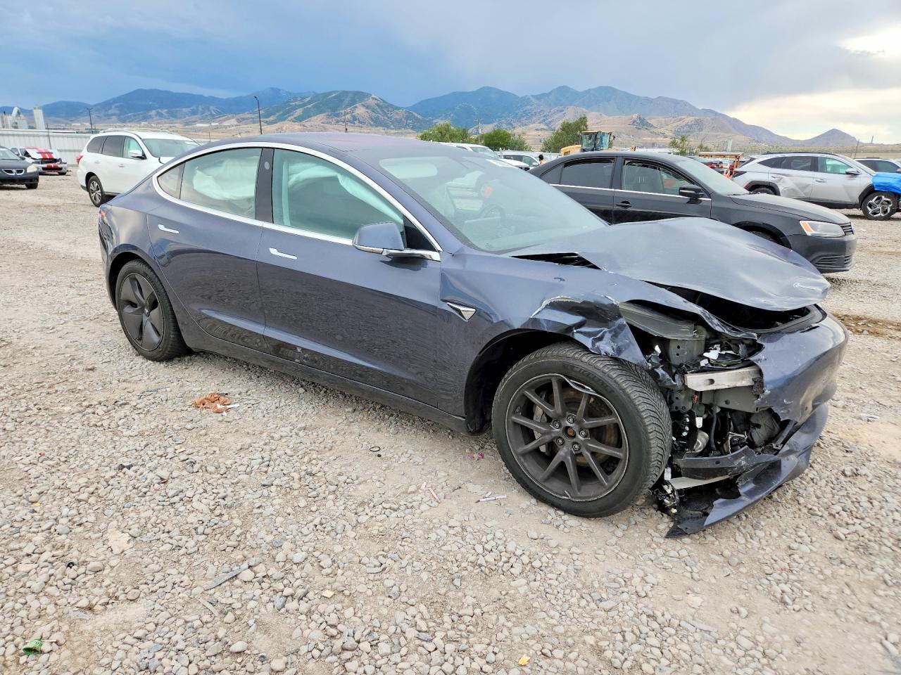 5YJ3E1EB3JF181354 · 2018 TESLA MODEL 3 · 4/12