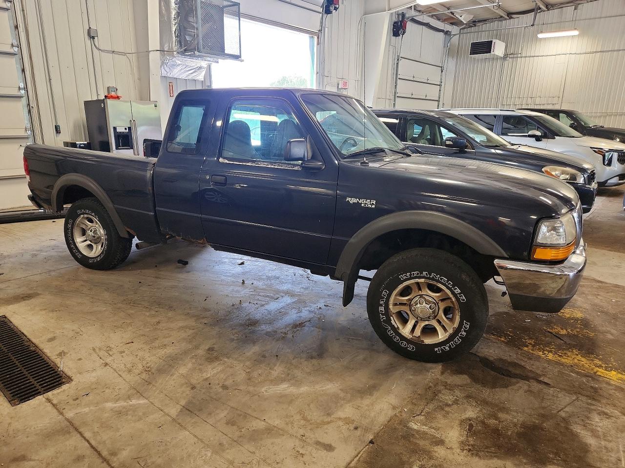 1FTZR15V9YPA99668 · 2000 FORD RANGER · 4/13
