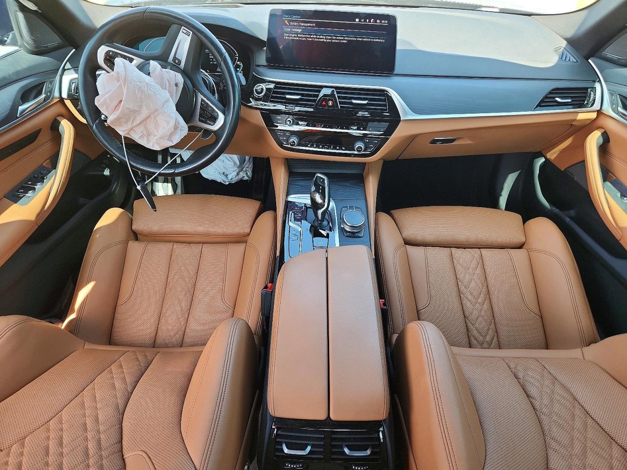 WBA33AG08NCK77093 · 2022 BMW 530XE · 4/8
