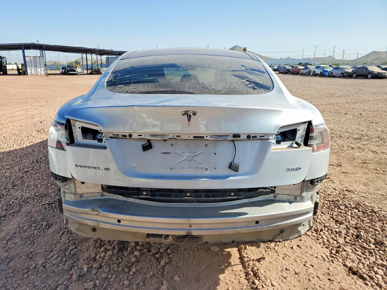 5YJSA1E26JF257690 · 2018 TESLA MODEL S · 6/13