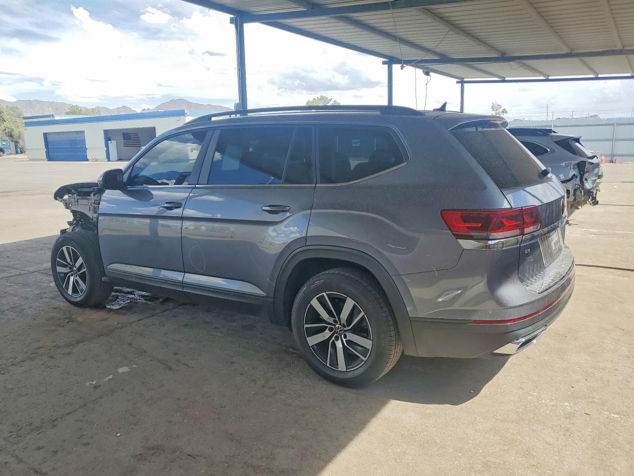 1V2DP2CA2MC522340 · 2021 VOLKSWAGEN ATLAS · 2/14