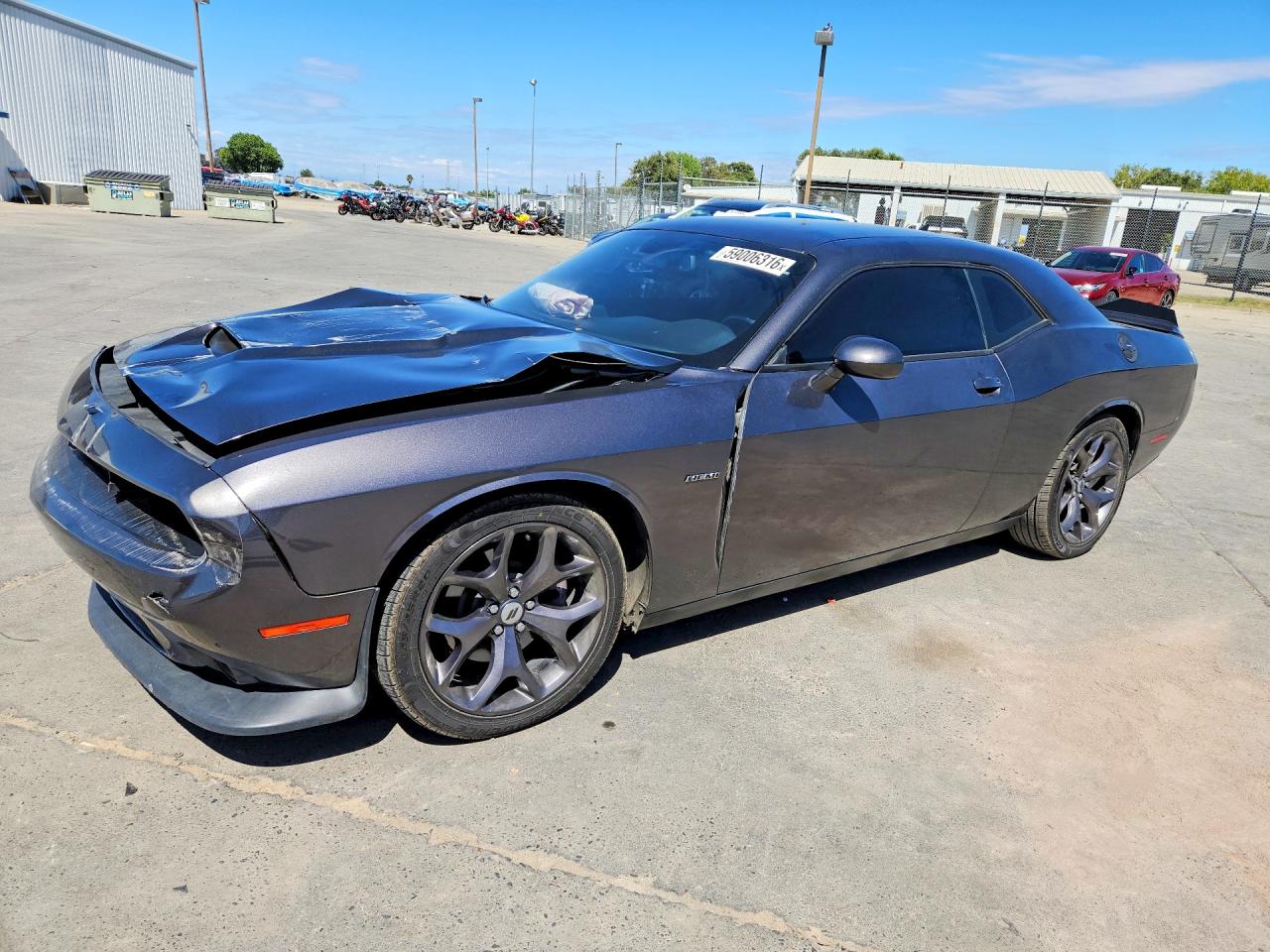 2C3CDZBT2KH552258 · 2019 DODGE CHALLENGER