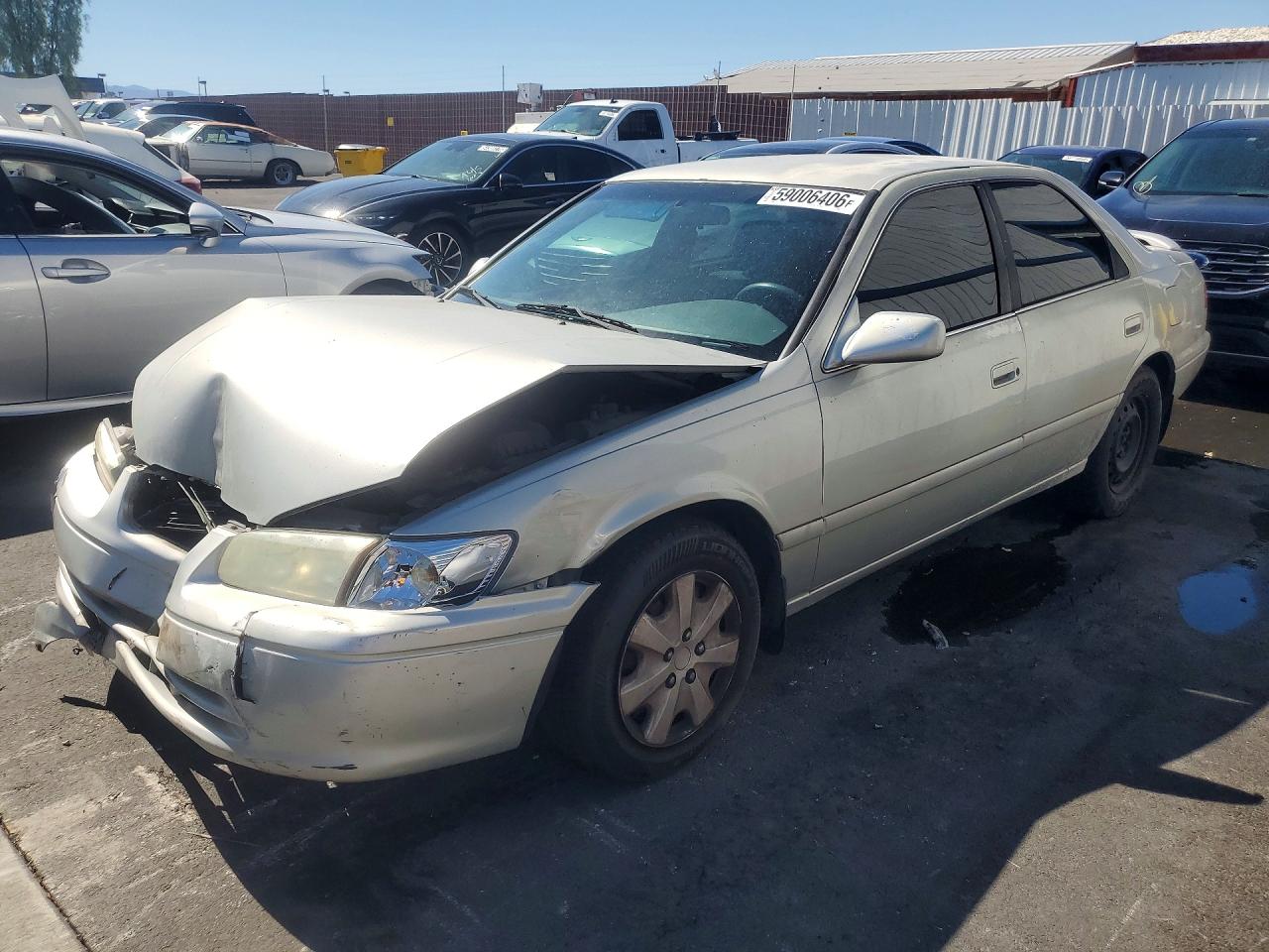 4T1BG22K31U094945 · 2001 TOYOTA CAMRY