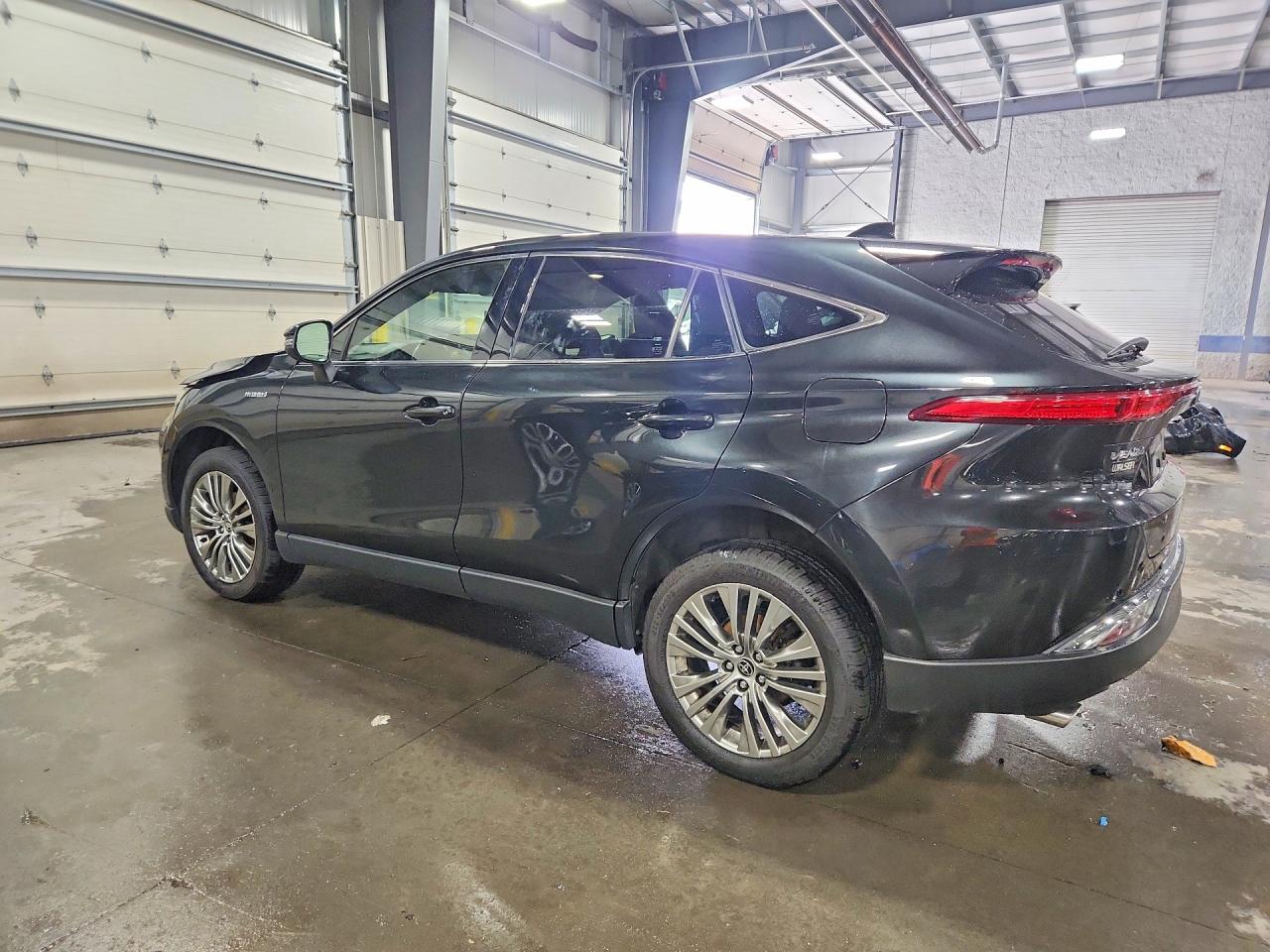 JTEAAAAH5MJ073193 · 2021 TOYOTA VENZA · 2/12