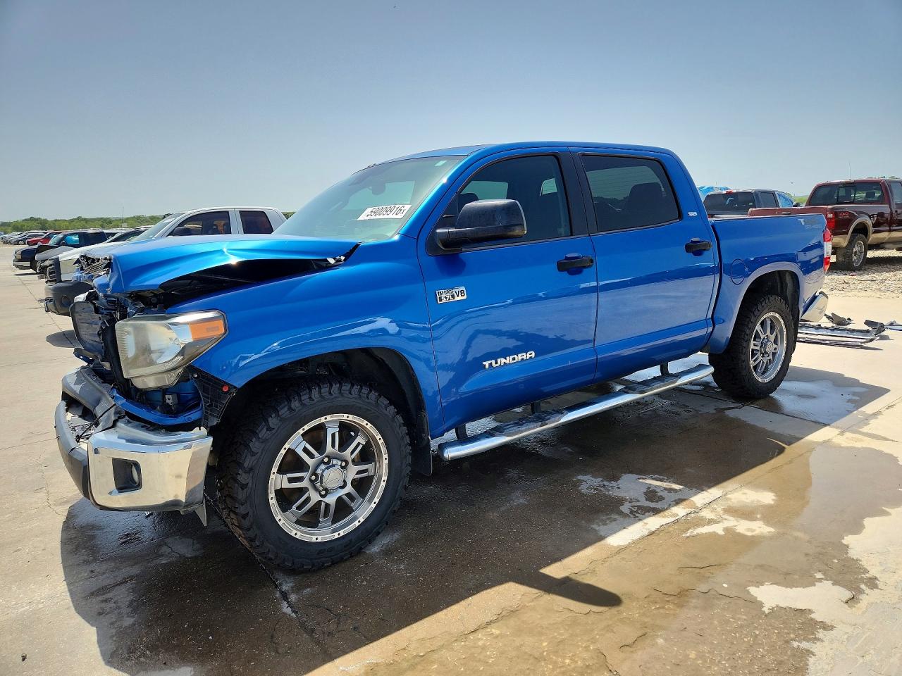 5TFEY5F1XJX232934 · 2018 TOYOTA TUNDRA