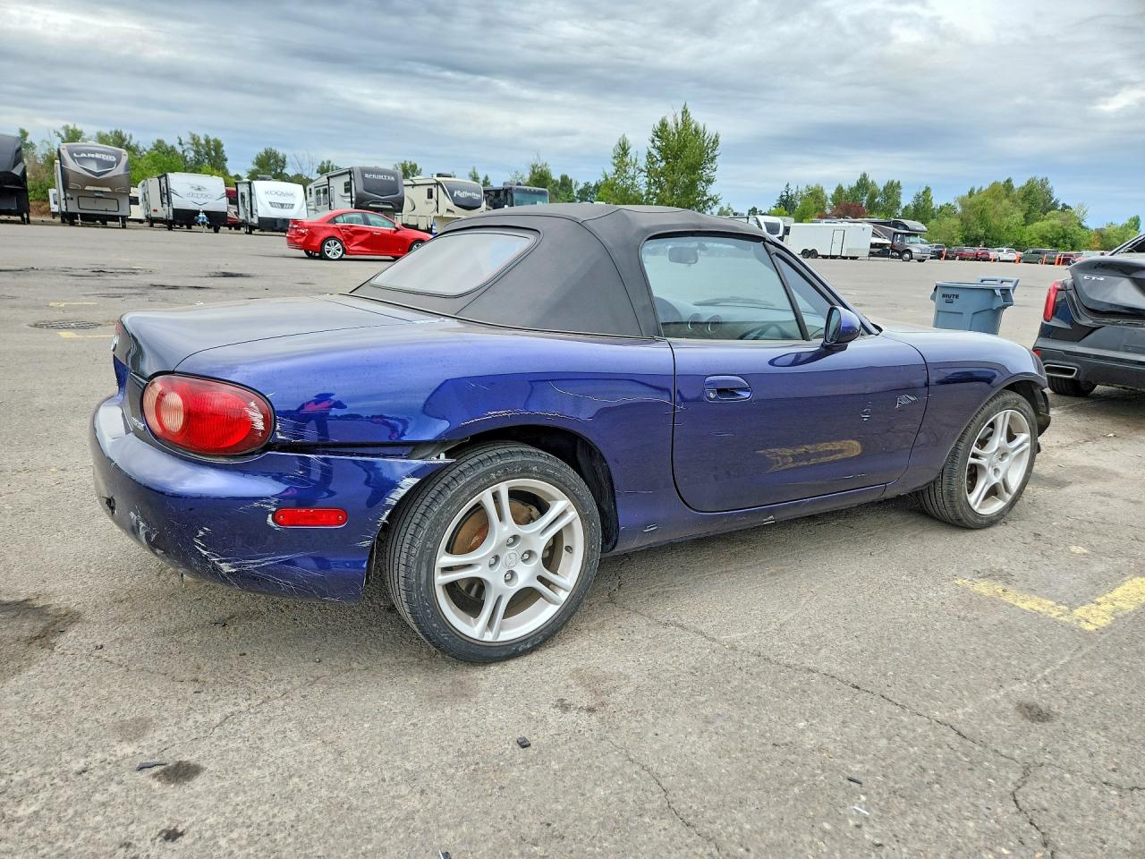 JM1NB353840410104 · 2004 MAZDA MX-5 MIATA · 3/12