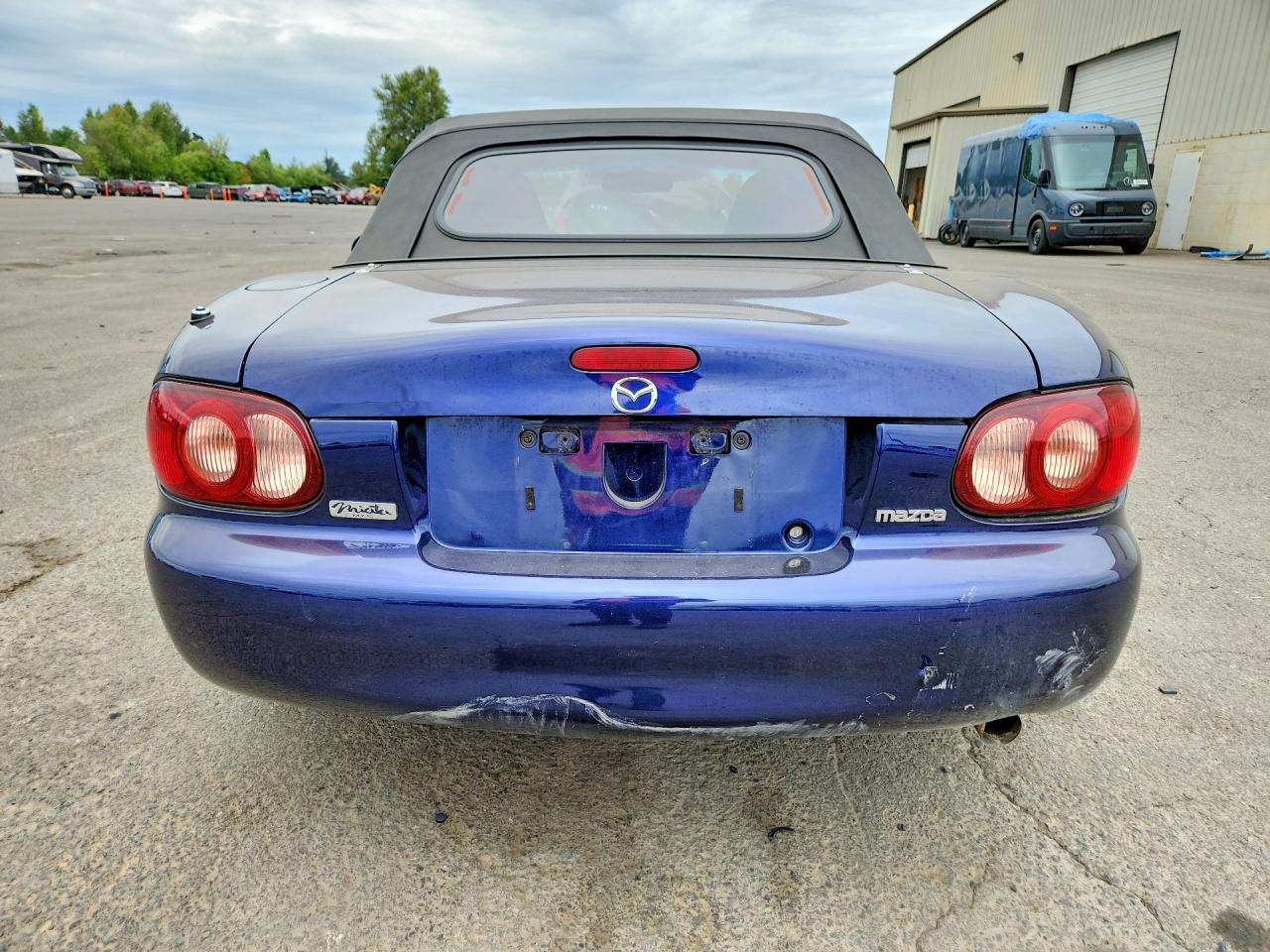 JM1NB353840410104 · 2004 MAZDA MX-5 MIATA · 6/12