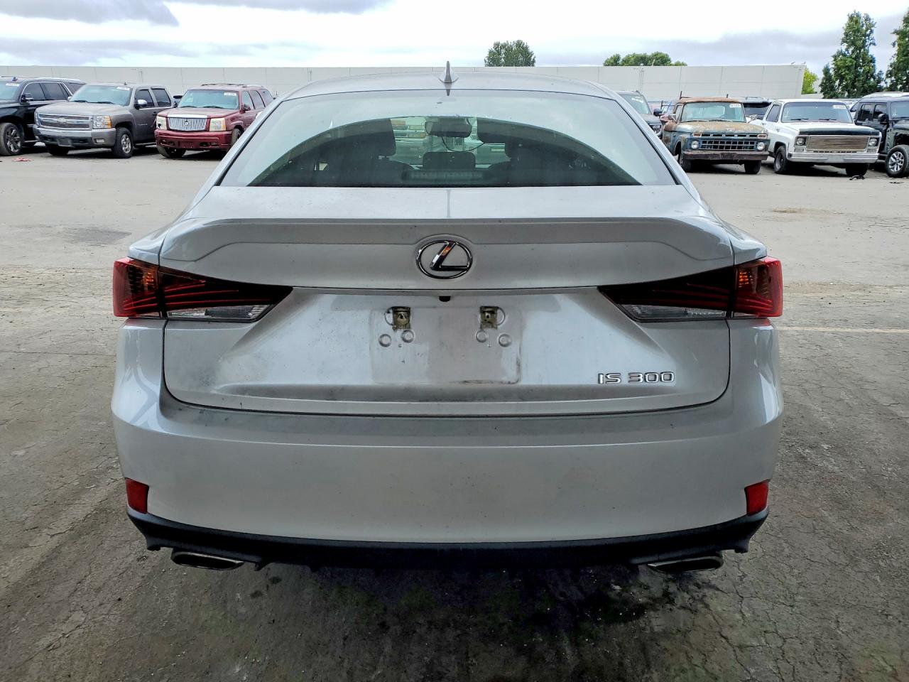JTHBA1D29K5087778 · 2019 LEXUS IS · 6/12