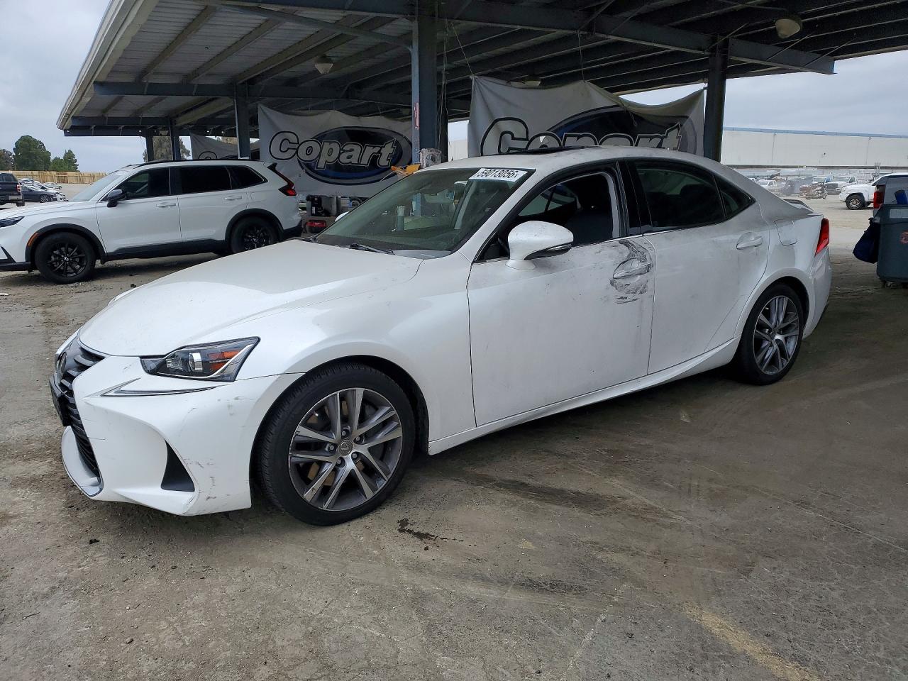 2019 LEXUS IS