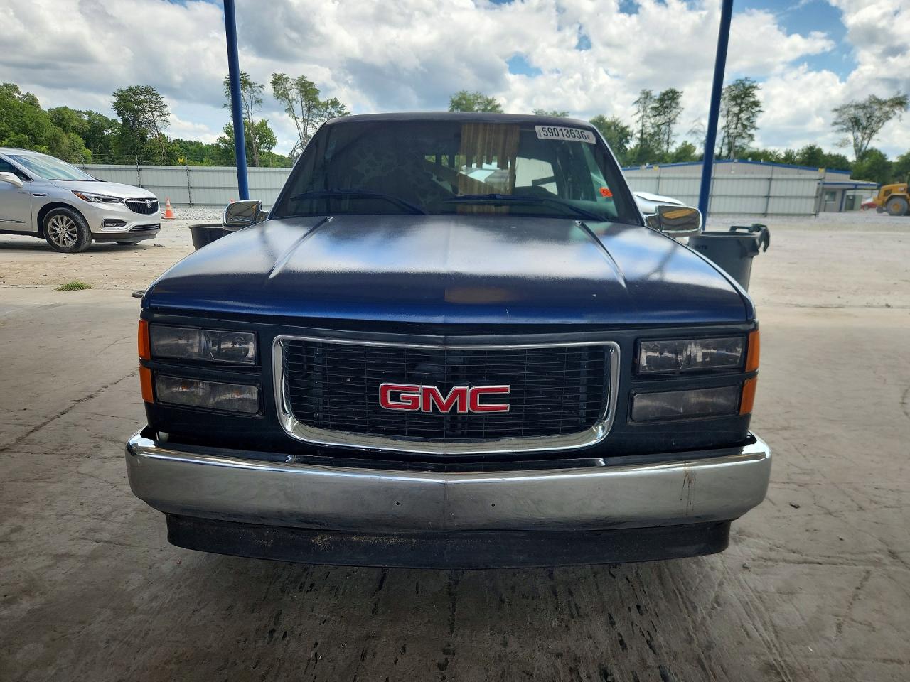 2GCEC19M2W1258123 · 1998 CHEVROLET GMT-400 · 5/12