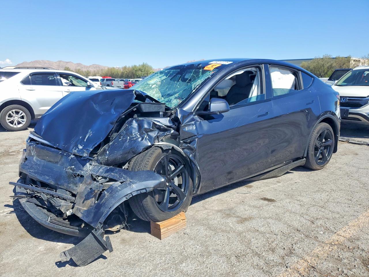 7SAYGDEE2TF391588 · 2026 TESLA MODEL Y