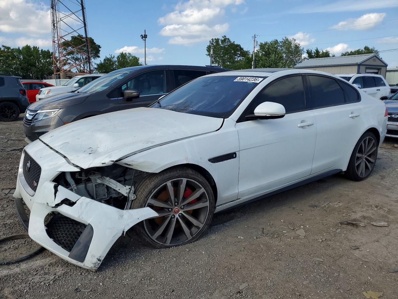SAJBM4BV8HCY38219 · 2017 JAGUAR XF