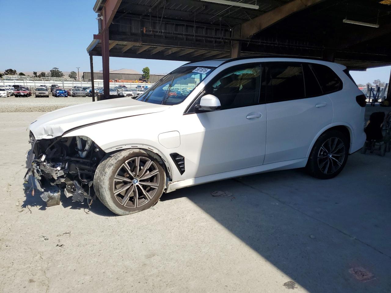 5UX43EU04R9T34586 · 2024 BMW X5