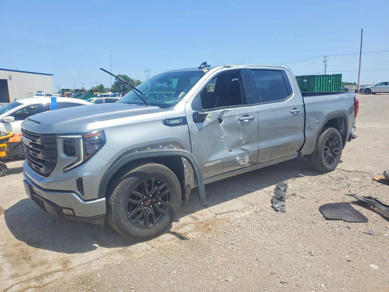3GTPUJEK2TG298215 · 2026 GMC SIERRA