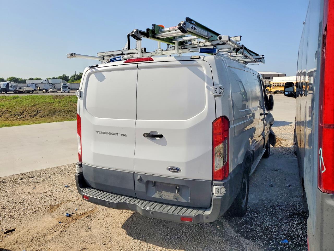 1FTYE1ZM2JKA63915 · 2018 FORD TRANSIT · 3/13