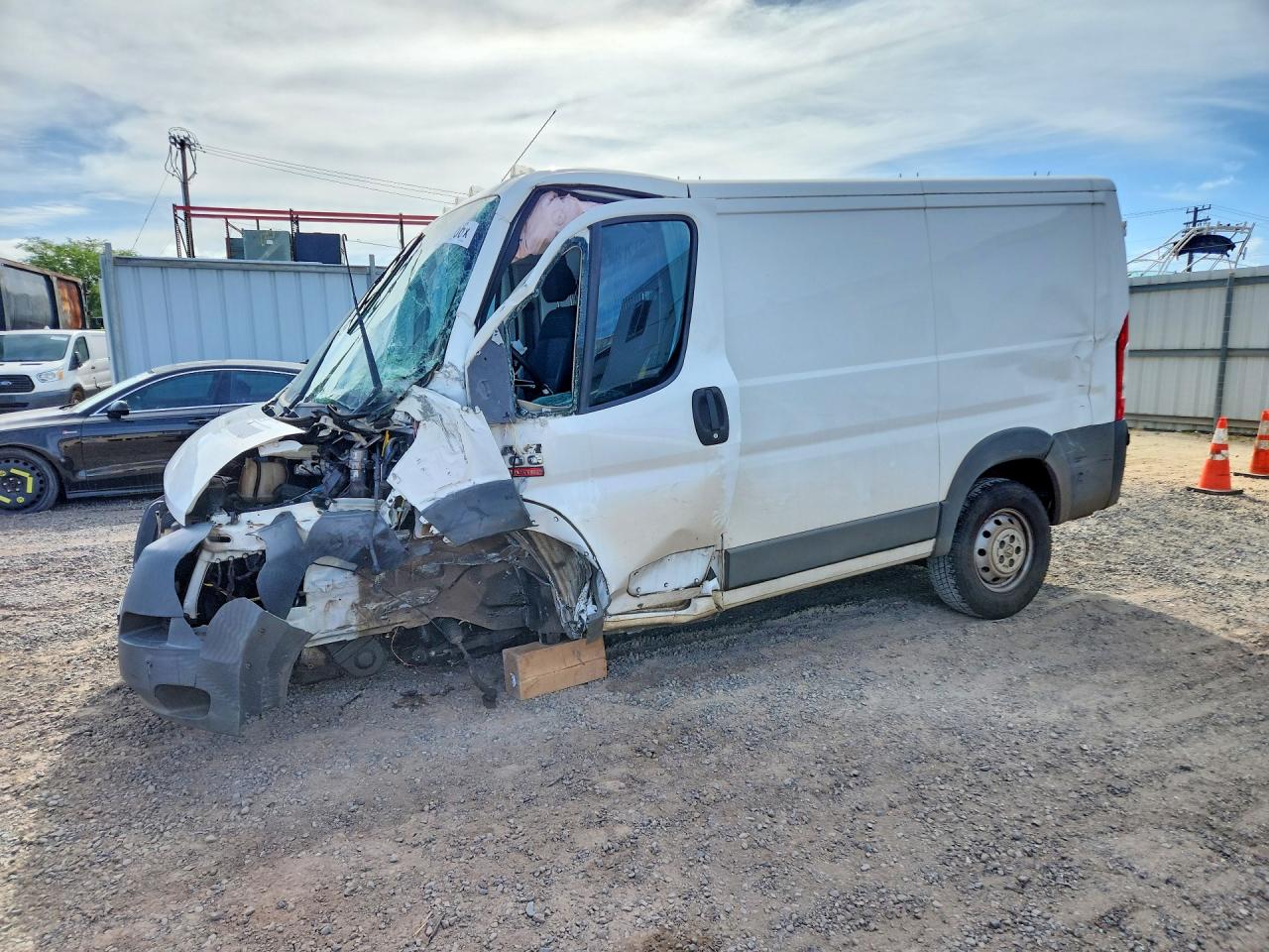 3C6TRVNGXJE110060 · 2018 RAM PROMASTER 1500