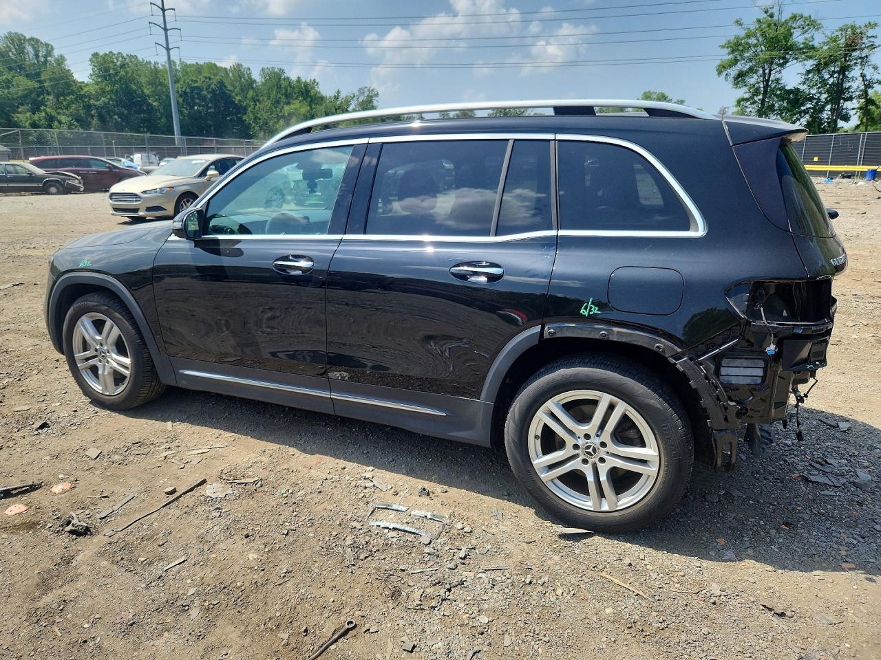 W1N4M4HB4MW109608 · 2021 MERCEDES-BENZ GLB · 2/12