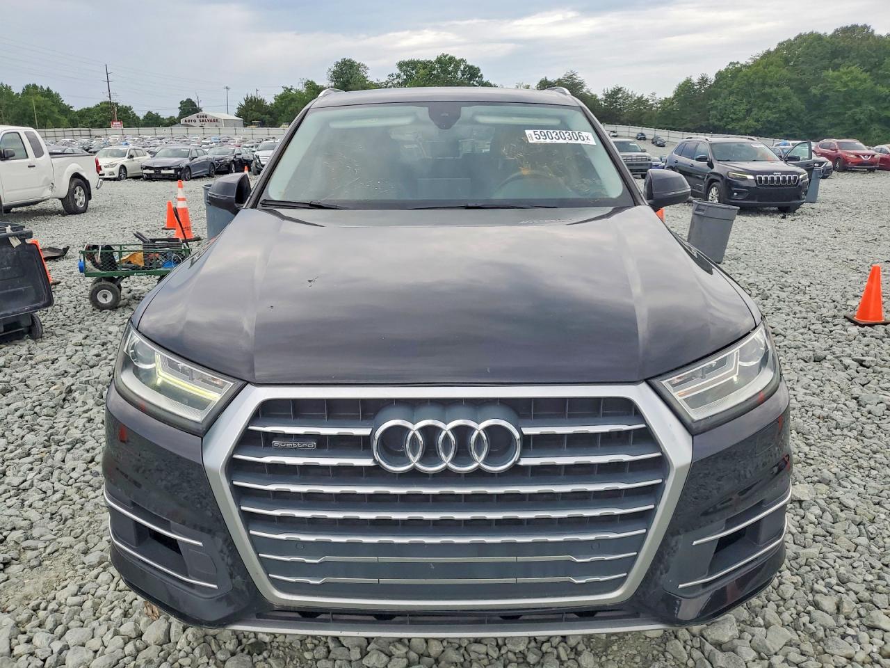 WA1LAAF7XJD029207 · 2018 AUDI Q7 · 5/13