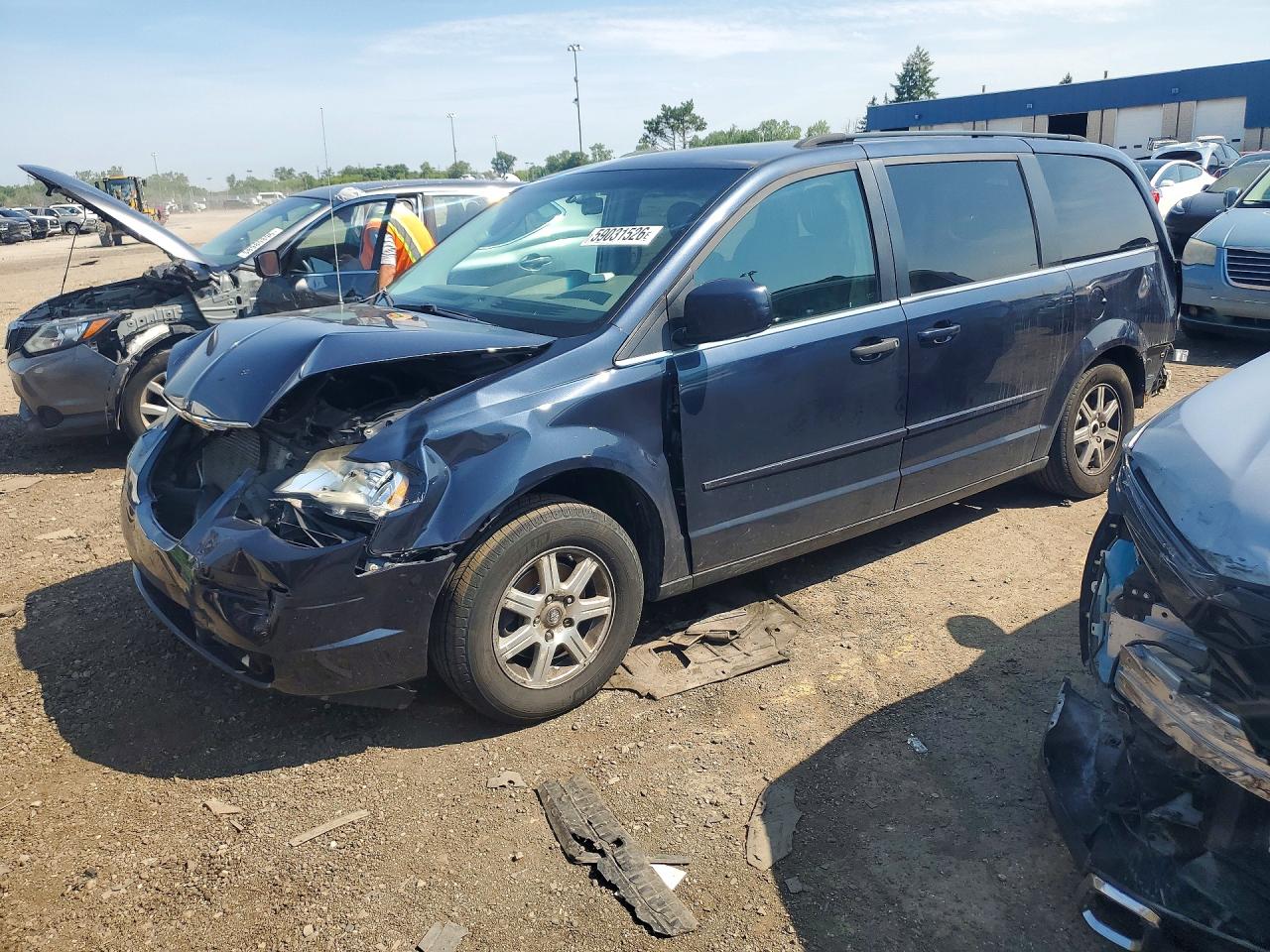 2A8HR54P58R721695 · 2008 CHRYSLER TOWN & COUNTRY