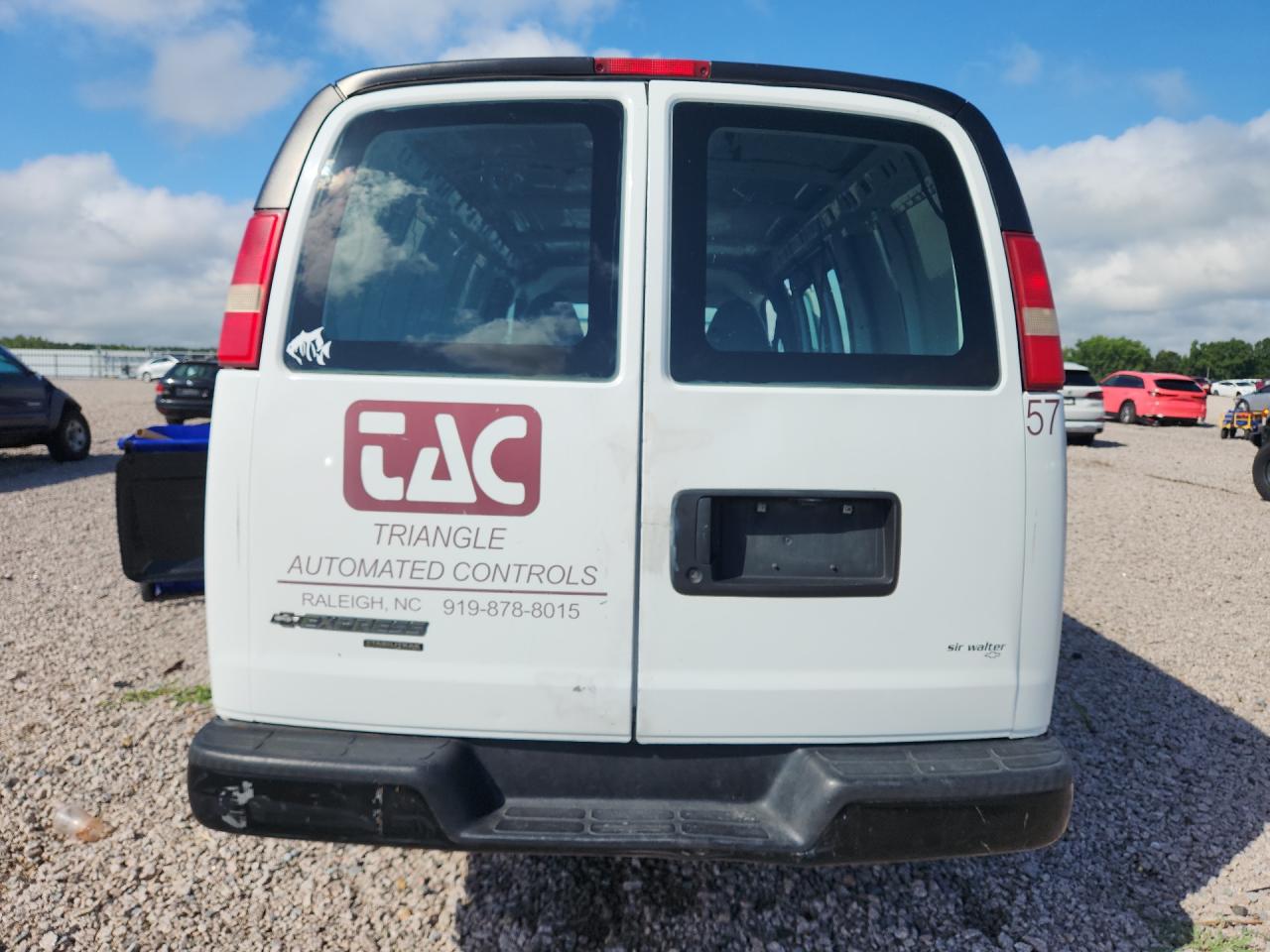 1GCWGFBAXD1115669 · 2013 CHEVROLET EXPRESS G2500 · 6/13