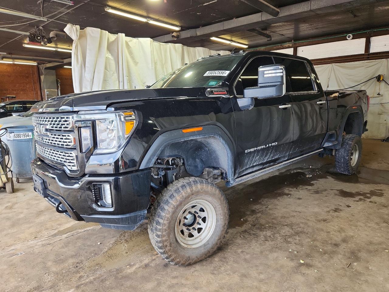 1GT49REY2NF236275 · 2022 GMC SIERRA
