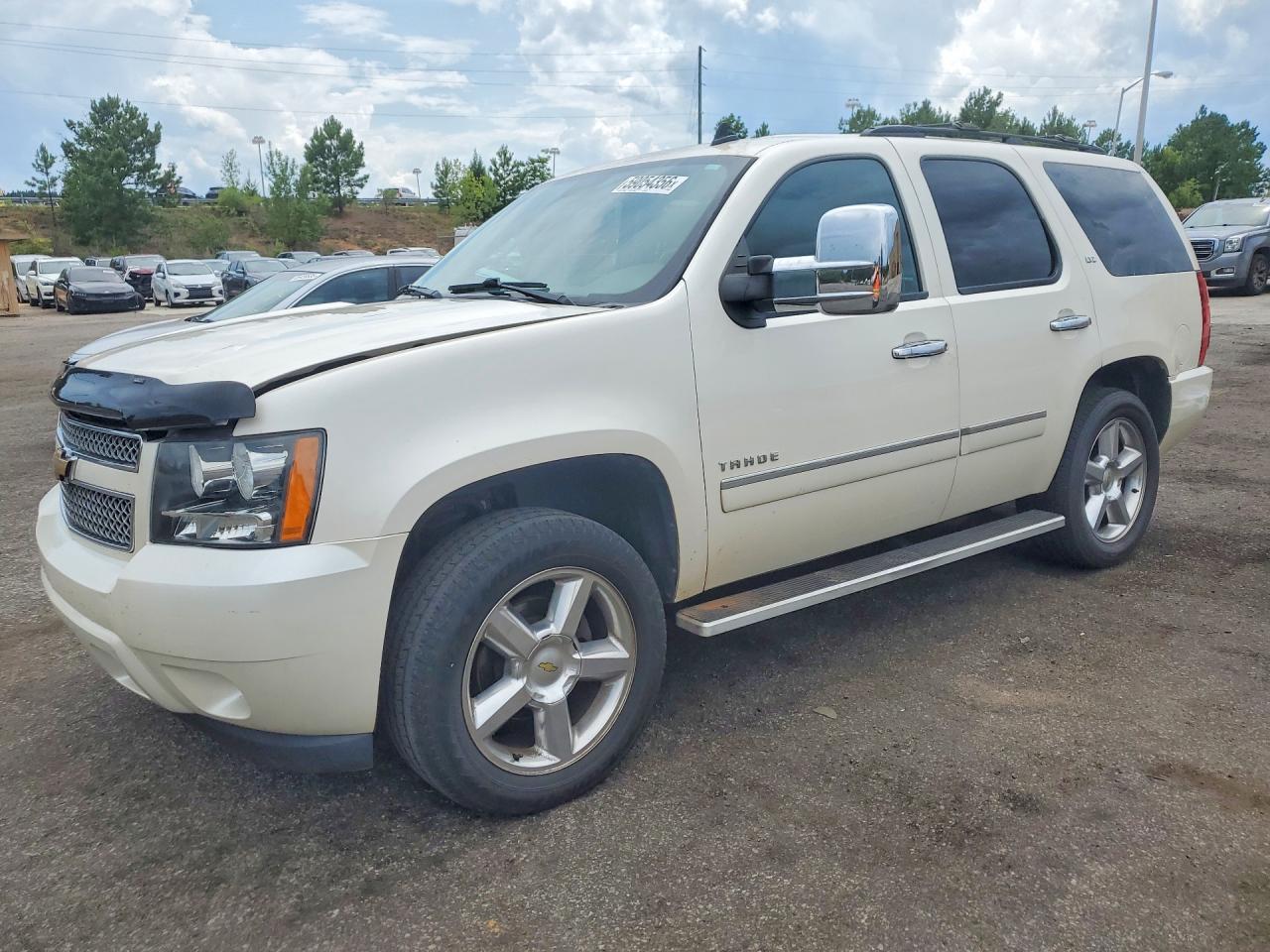 1GNSCCE02DR332928 · 2013 CHEVROLET TAHOE