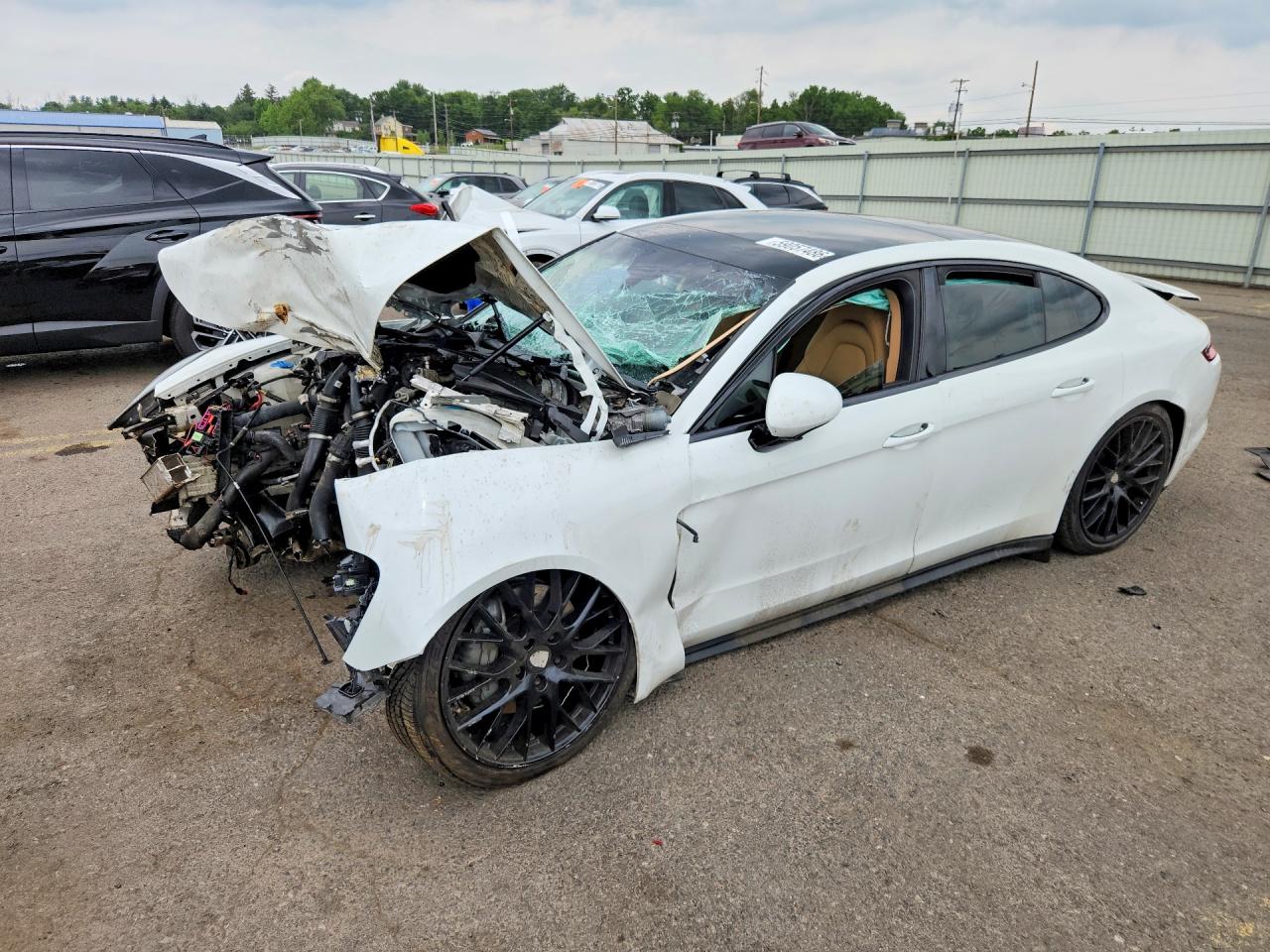 WP0AB2A7XJL136528 · 2018 PORSCHE PANAMERA