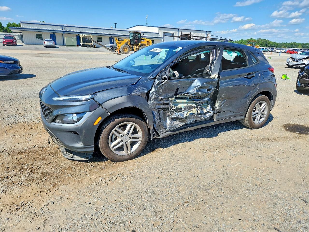 KM8K22AB3NU883084 · 2022 HYUNDAI KONA