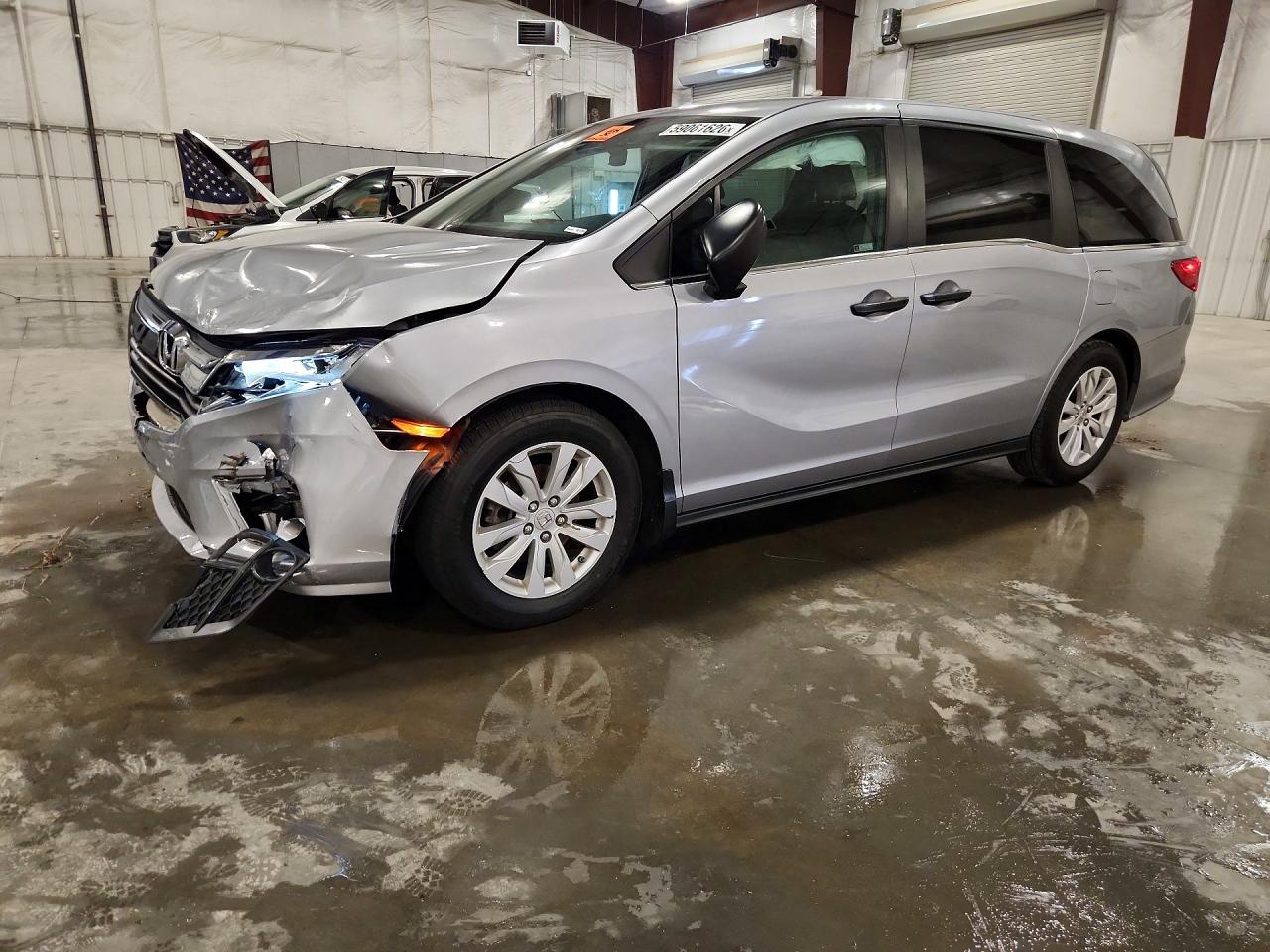 5FNRL6H22KB053942 · 2019 HONDA ODYSSEY