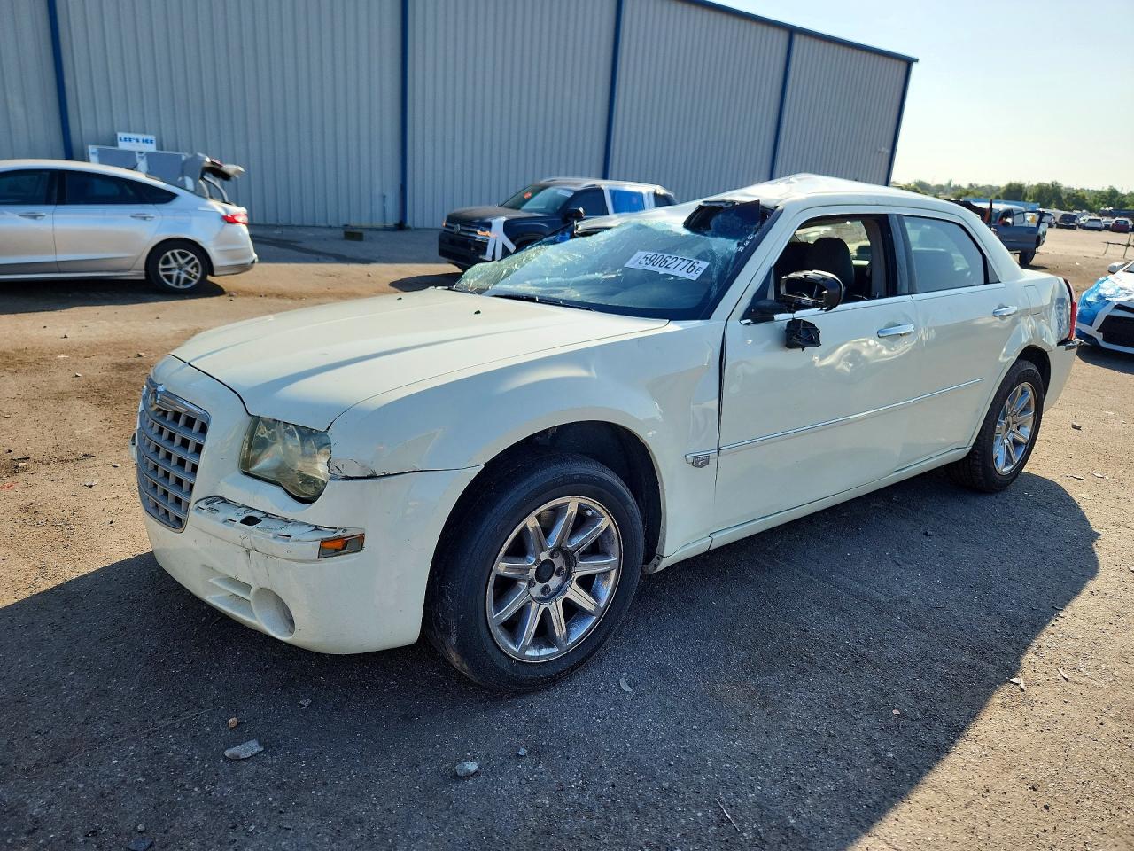2C3JA63H45H608603 · 2005 CHRYSLER 300C