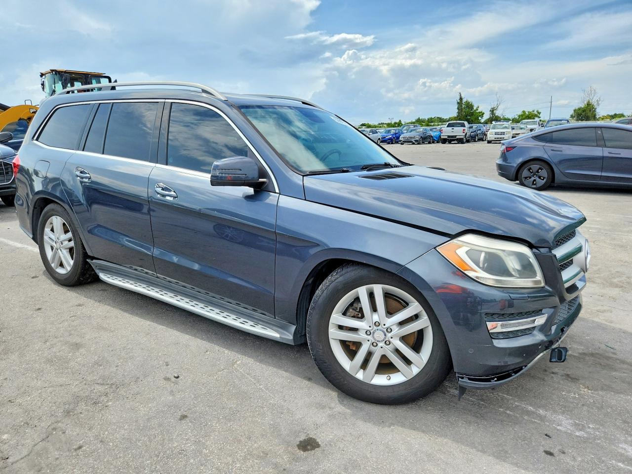4JGDF7CE8EA312743 · 2014 MERCEDES-BENZ GL · 4/13