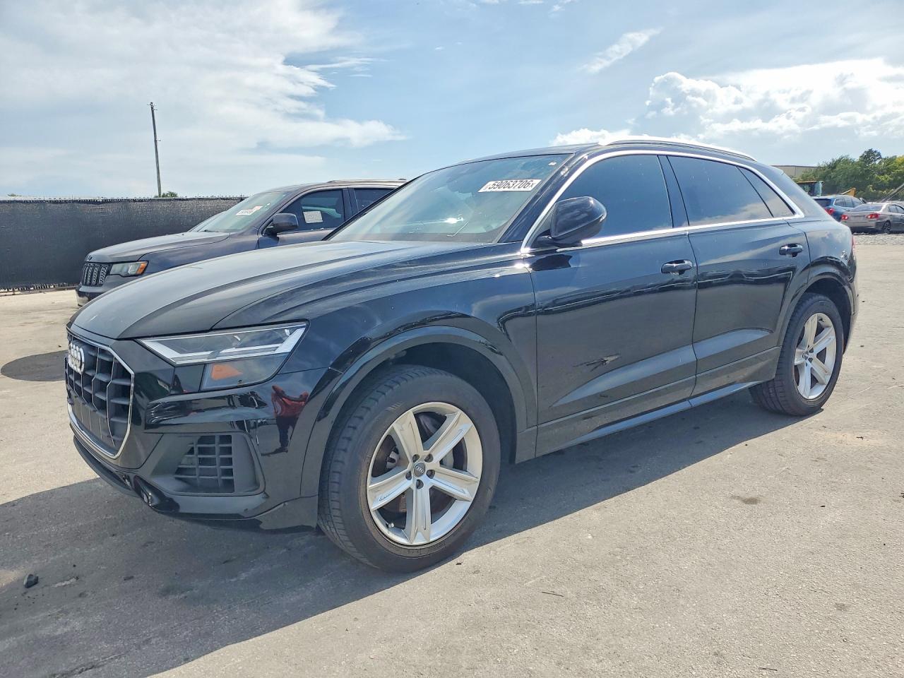 WA1AVAF11KD016256 · 2019 AUDI Q8